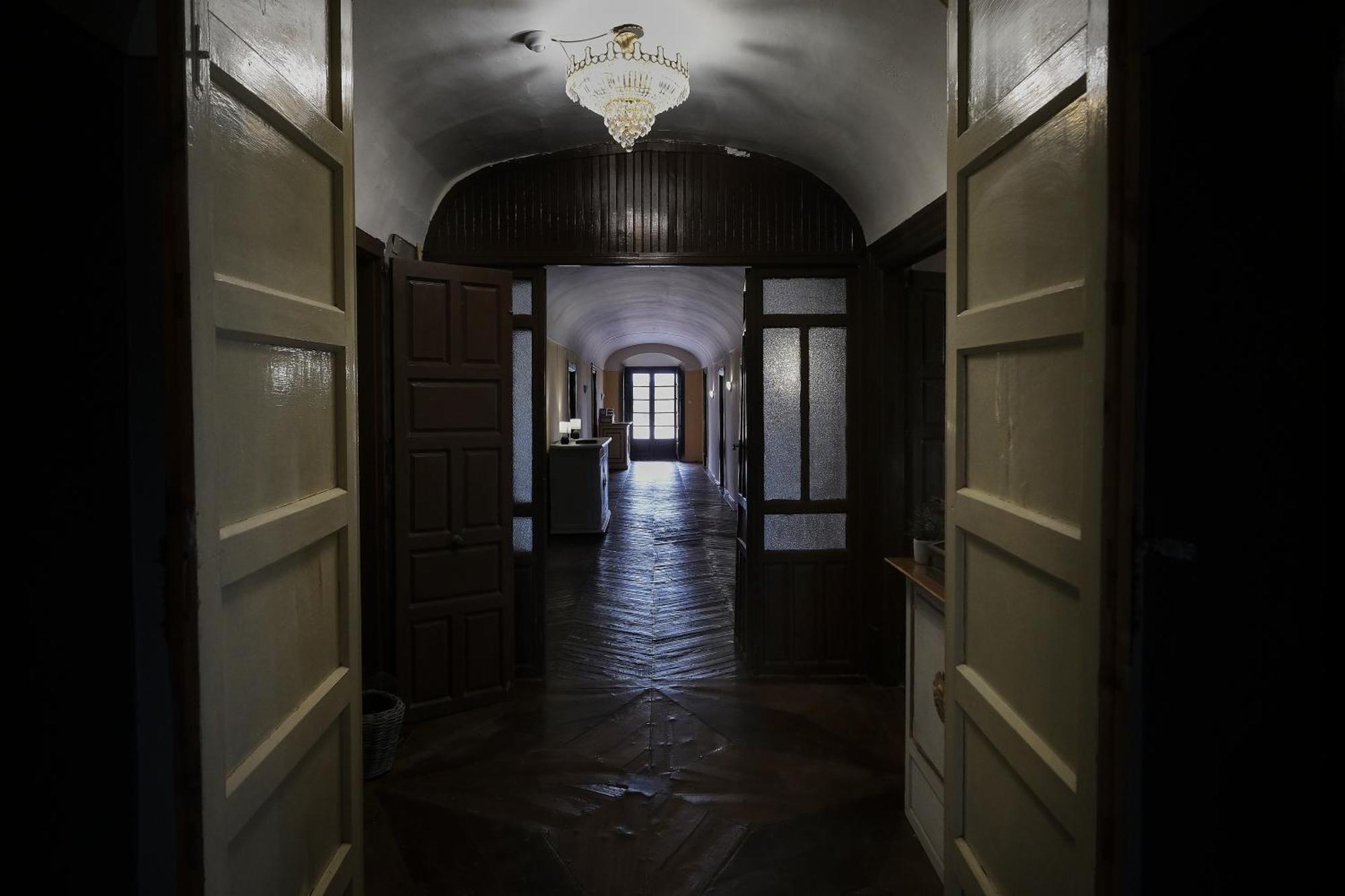 Casa Rural Palacio Conde De Aldana Con Piscina Entre Encinares Y Dehesas Terradillos المظهر الخارجي الصورة