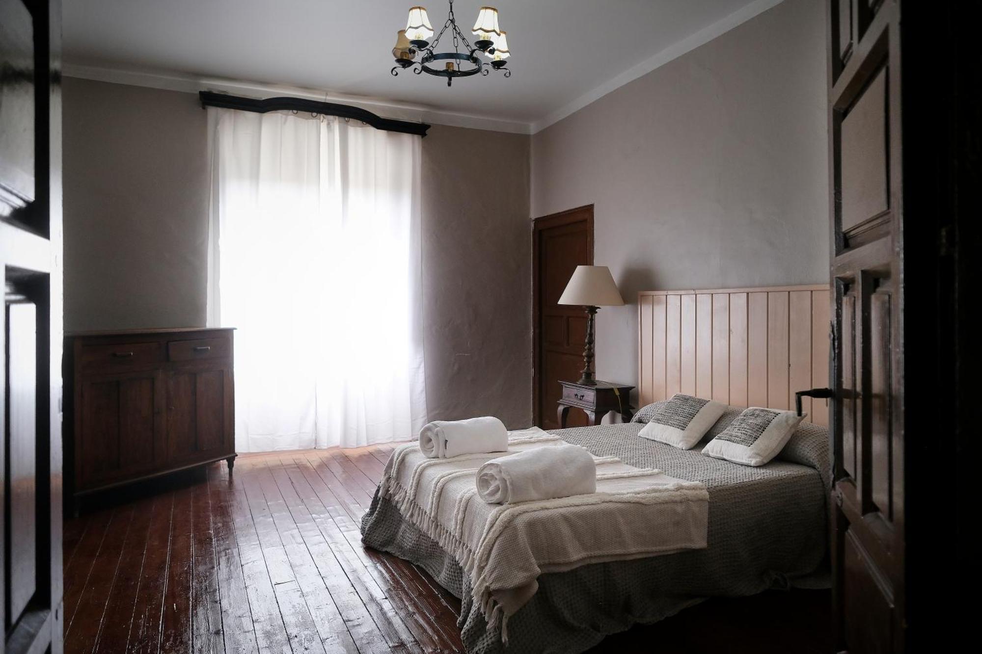 Casa Rural Palacio Conde De Aldana Con Piscina Entre Encinares Y Dehesas Terradillos المظهر الخارجي الصورة