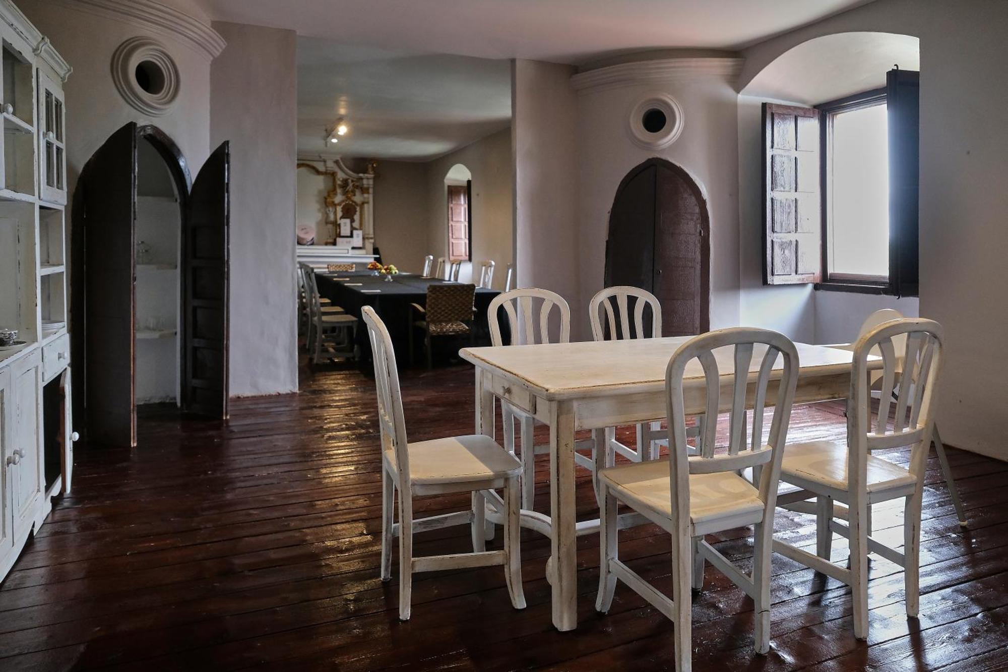 Casa Rural Palacio Conde De Aldana Con Piscina Entre Encinares Y Dehesas Terradillos المظهر الخارجي الصورة