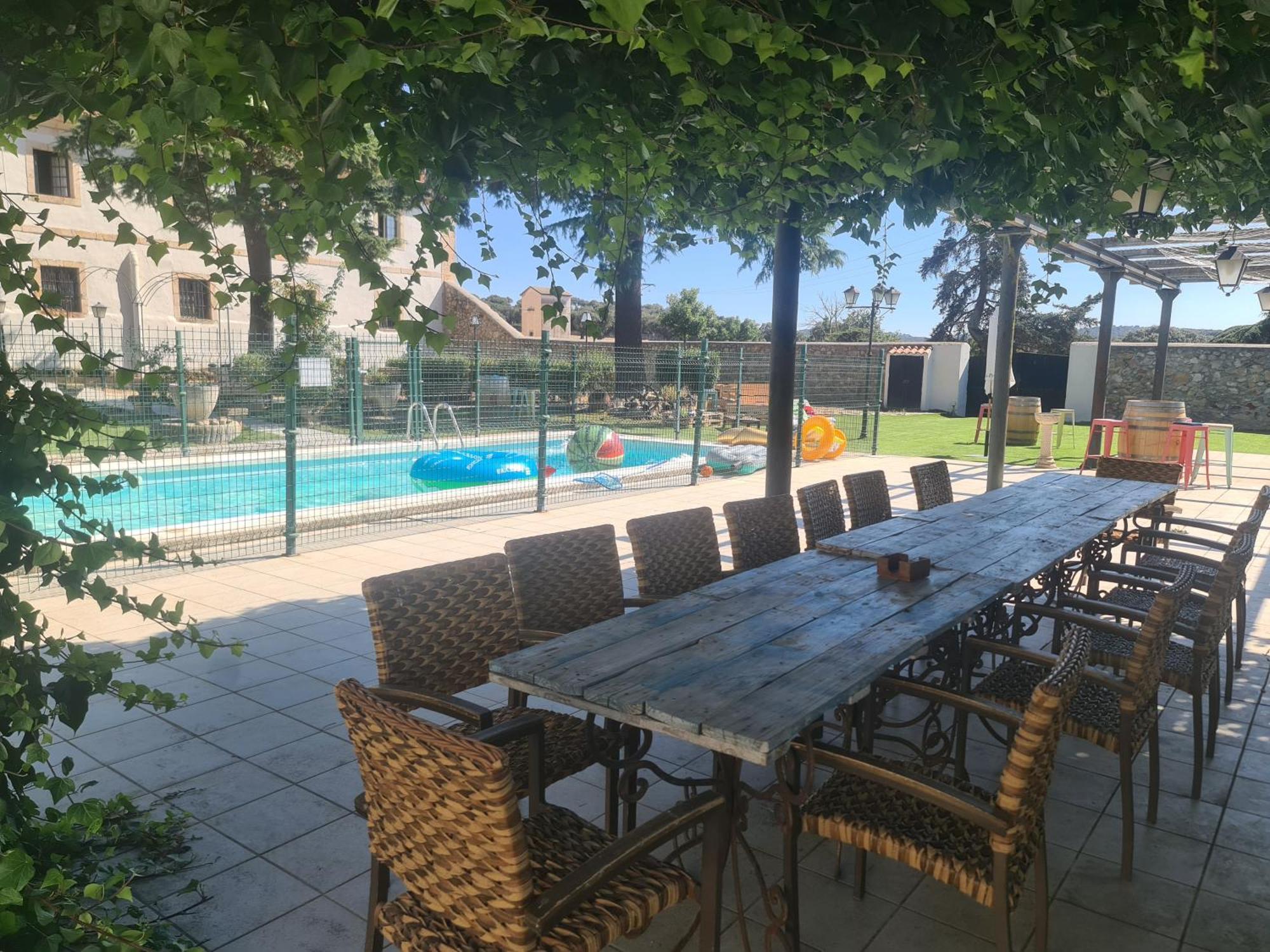 Casa Rural Palacio Conde De Aldana Con Piscina Entre Encinares Y Dehesas Terradillos المظهر الخارجي الصورة